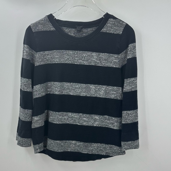 *J Crew Gray and Black Striped Sweater Top Womens XS - Picture 1 of 4